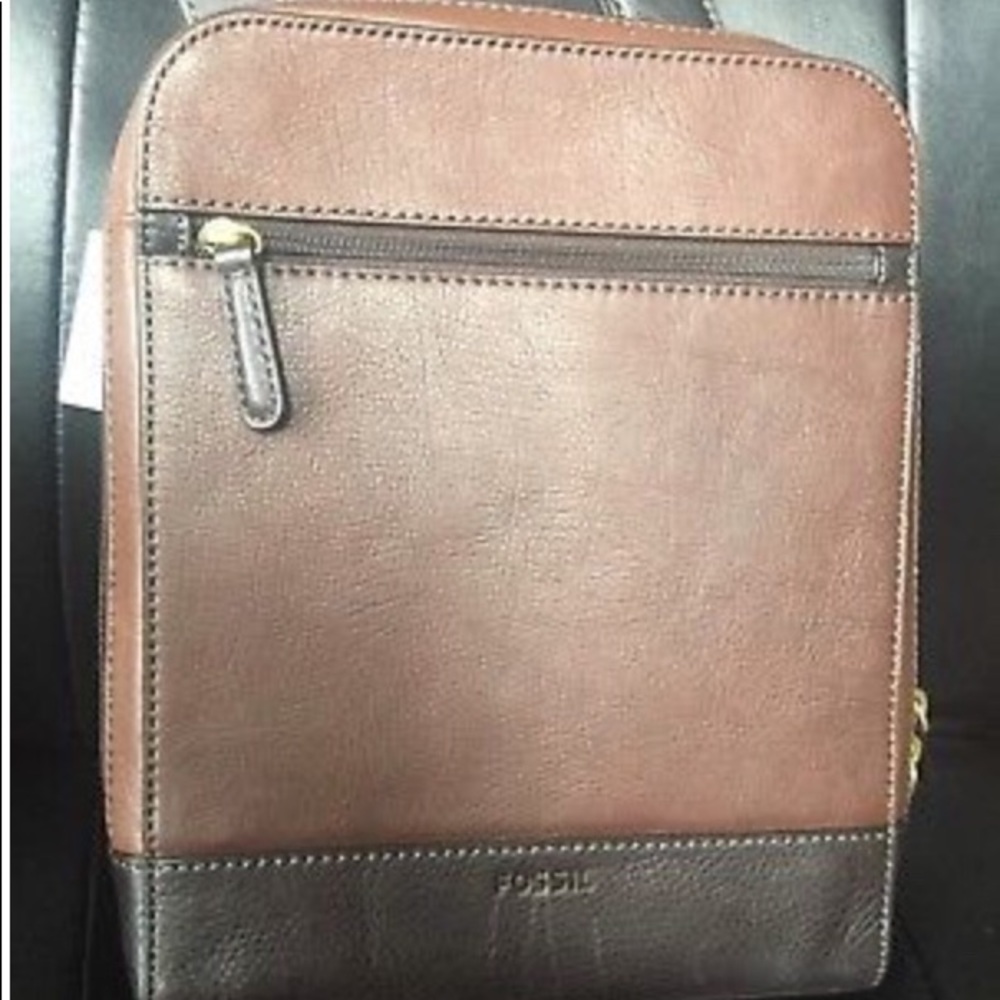 NWT Fossil Rory Courier